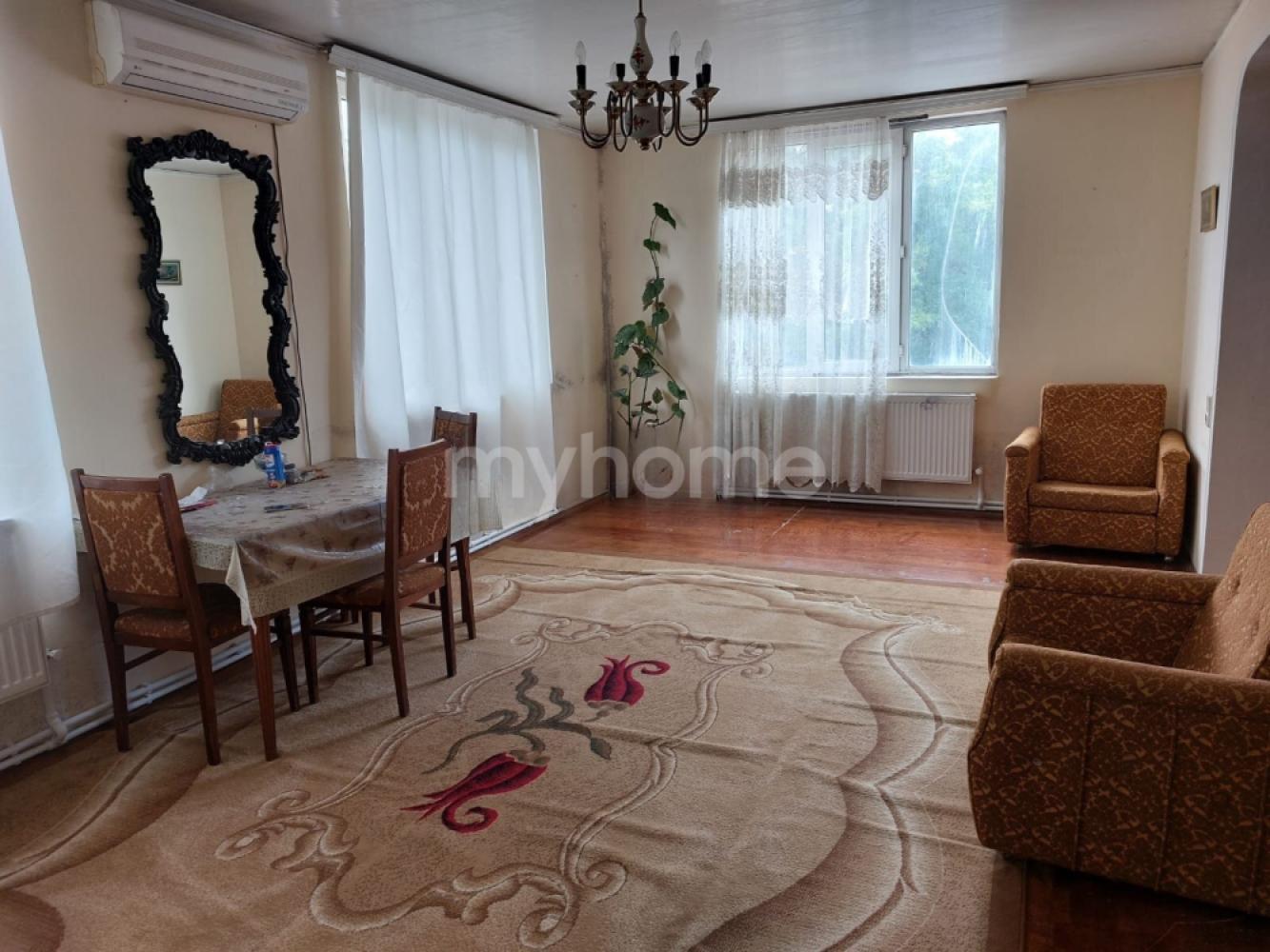  Bakı şəhərində 45m² mənzil kirayə verilir