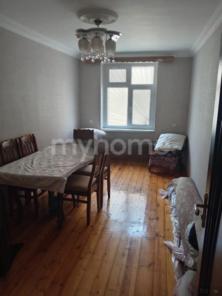  Sumqayıt şəhərində 58m² mənzil kirayə verilir