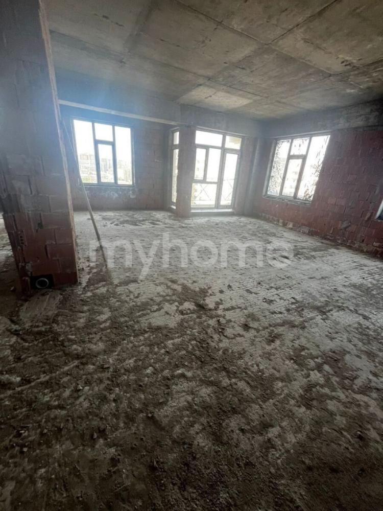  Bakı şəhərində 127m² mənzil satılır