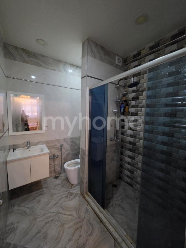  Bakı şəhərində 135m² mənzil kirayə verilir