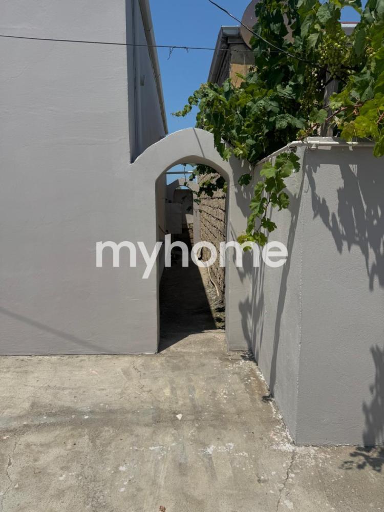  Kürdəxanı qəsəbəsində 92m² həyət evi satılır