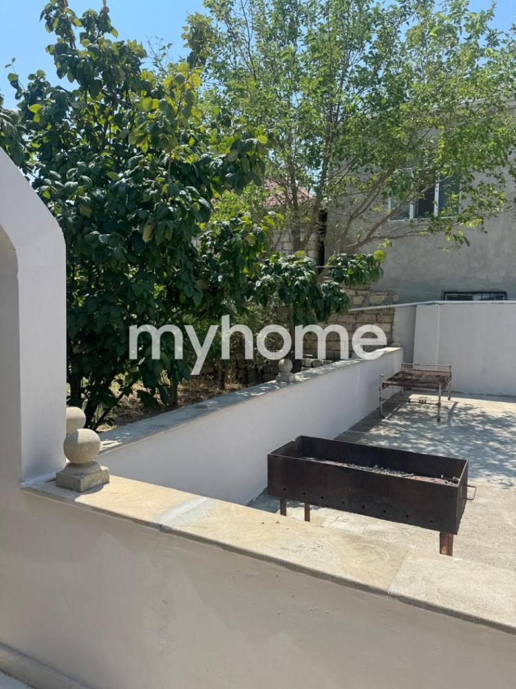  Kürdəxanı qəsəbəsində 92m² həyət evi satılır