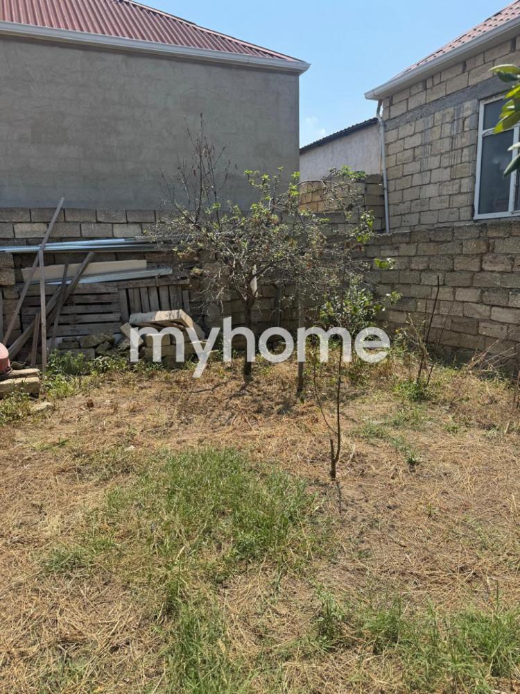  Kürdəxanı qəsəbəsində 92m² həyət evi satılır