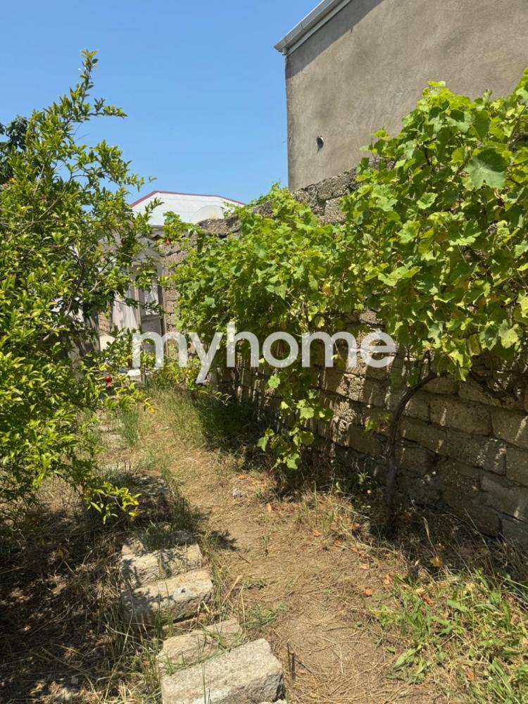  Kürdəxanı qəsəbəsində 92m² həyət evi satılır