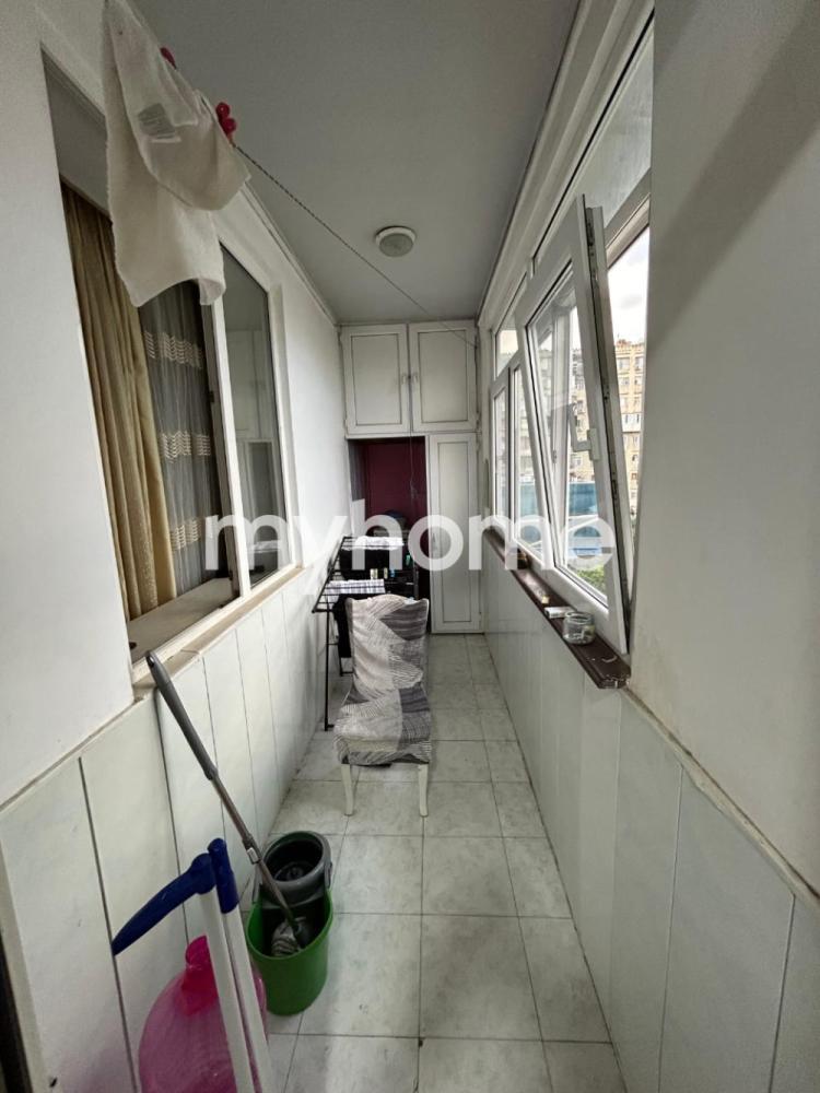  Yeni Yasamal qəsəbəsində 72m² mənzil satılır