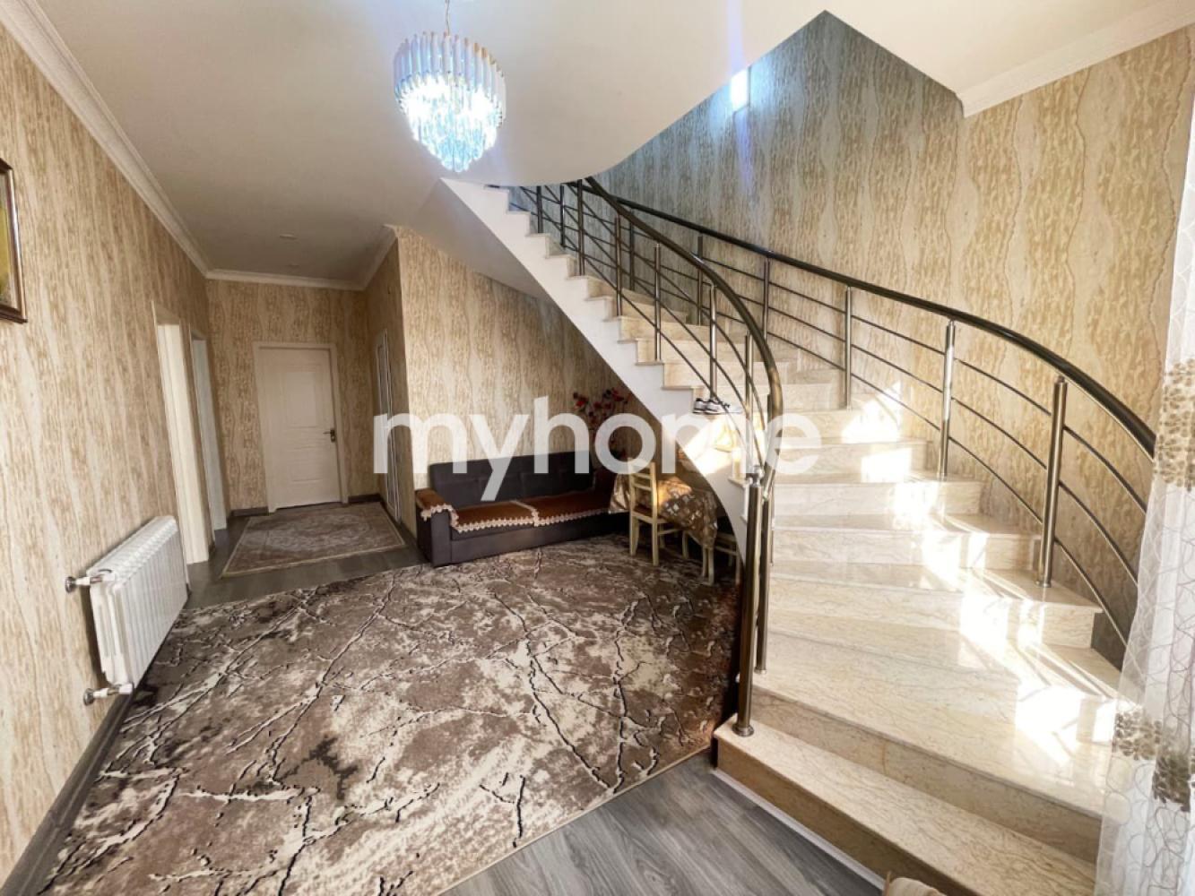  Yeni Ramana qəsəbəsində 180m² həyət evi satılır