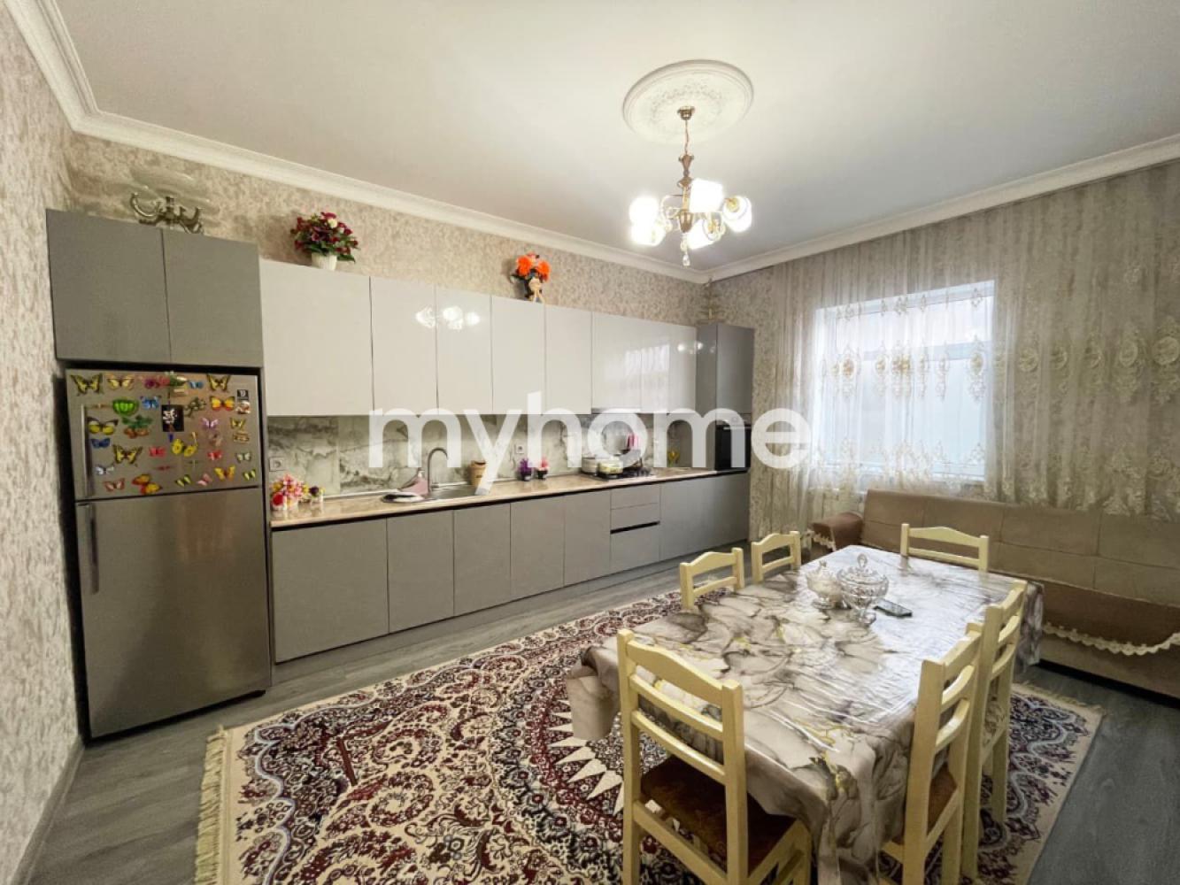  Yeni Ramana qəsəbəsində 180m² həyət evi satılır