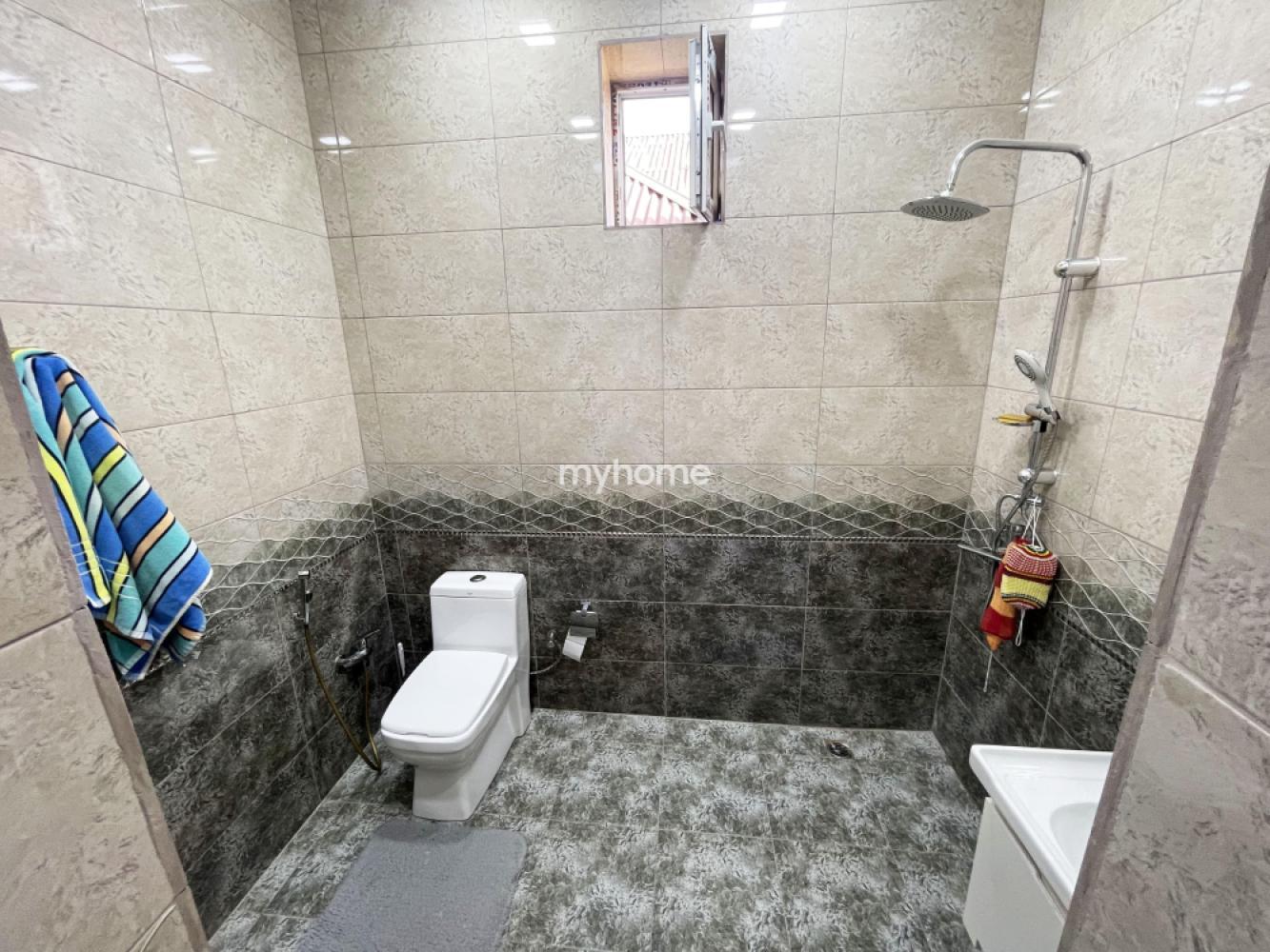  Yeni Ramana qəsəbəsində 180m² həyət evi satılır