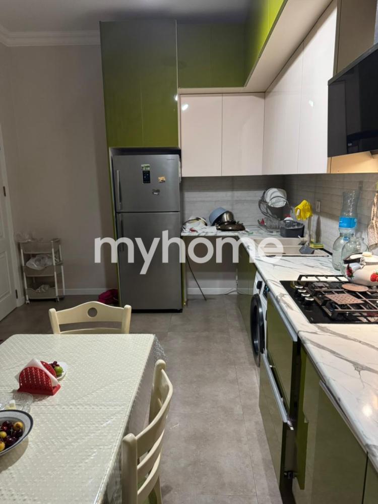  Fatmayı qəsəbəsində 350m² həyət evi satılır