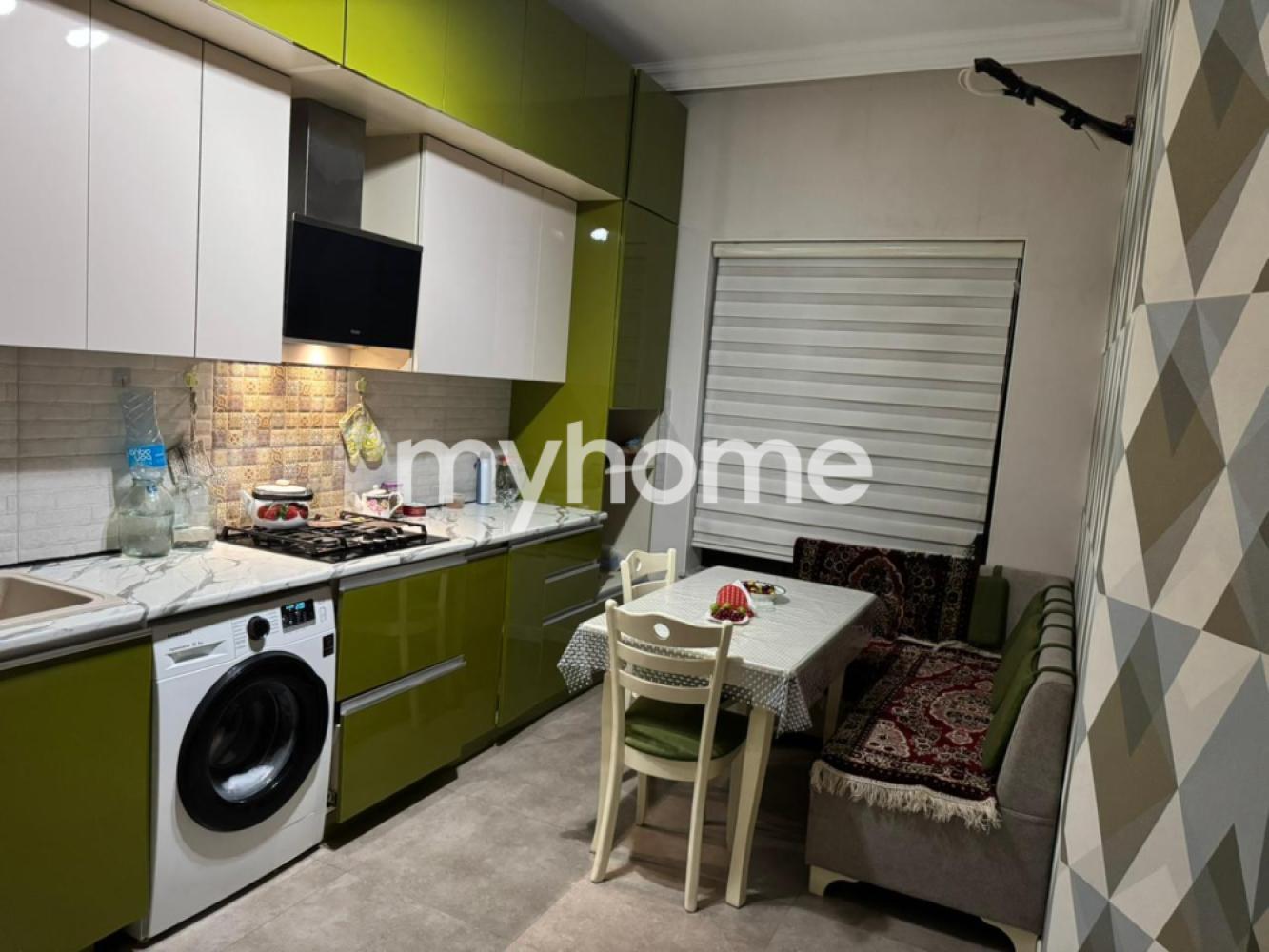  Fatmayı qəsəbəsində 350m² həyət evi satılır