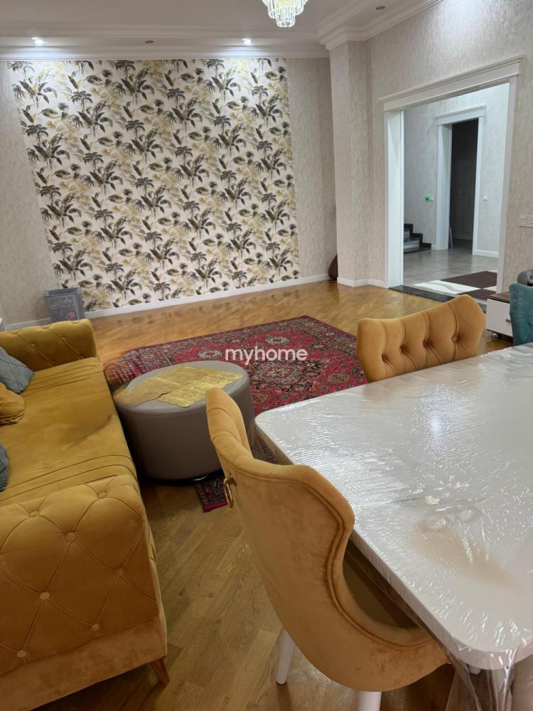  Fatmayı qəsəbəsində 350m² həyət evi satılır