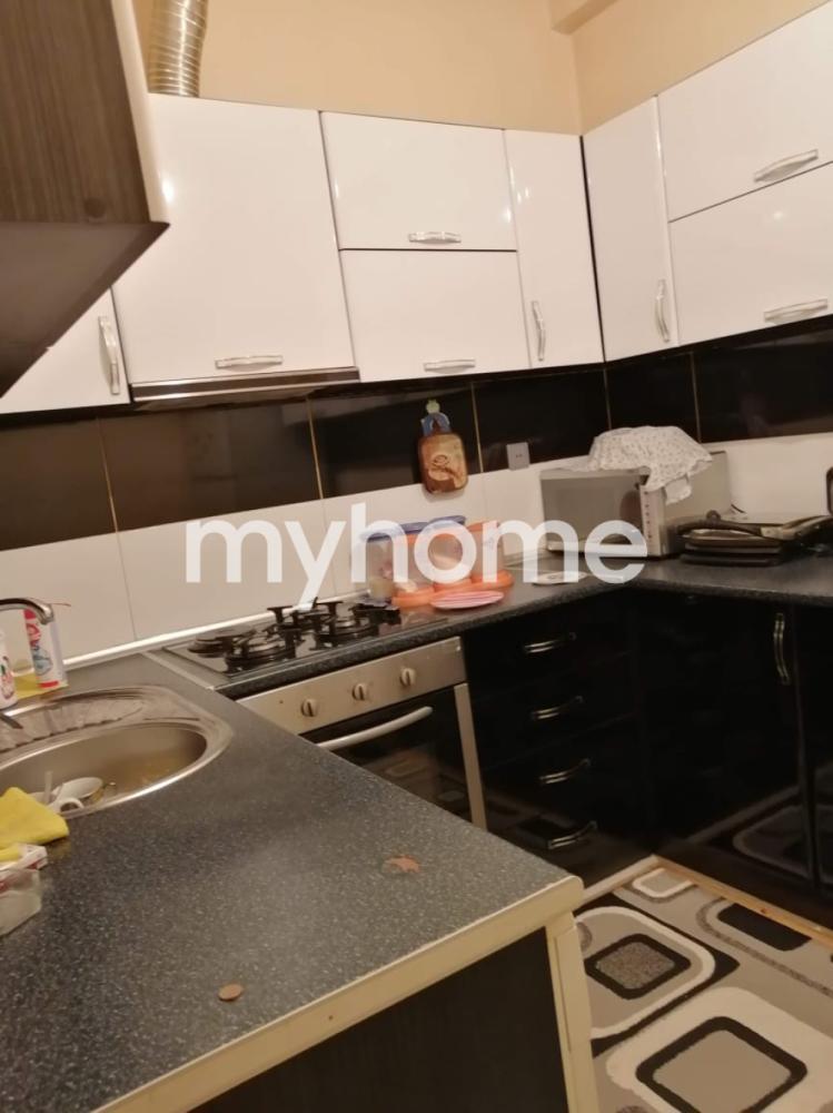  8-ci kilometr qəsəbəsində 67m² mənzil satılır