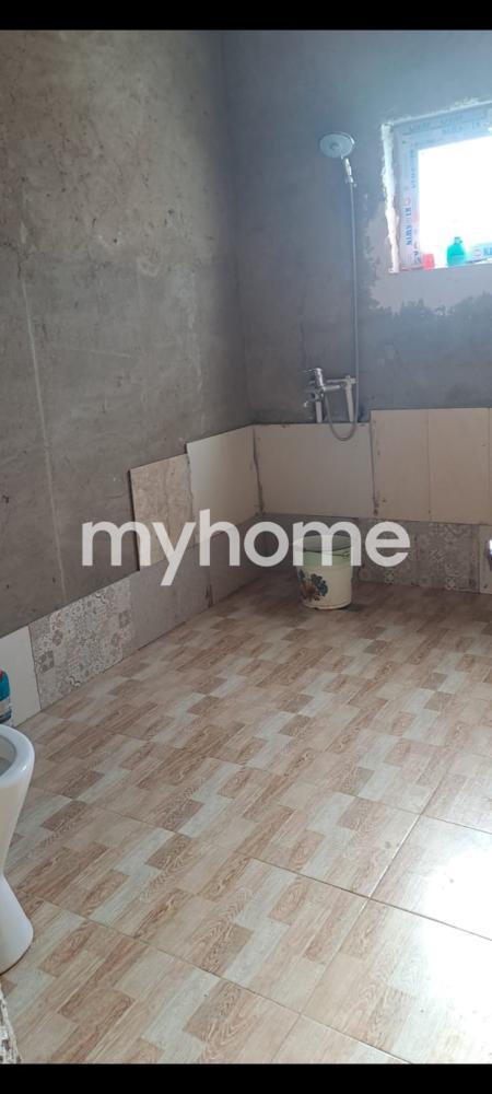  Albalılıq qəsəbəsində 220m² həyət evi satılır