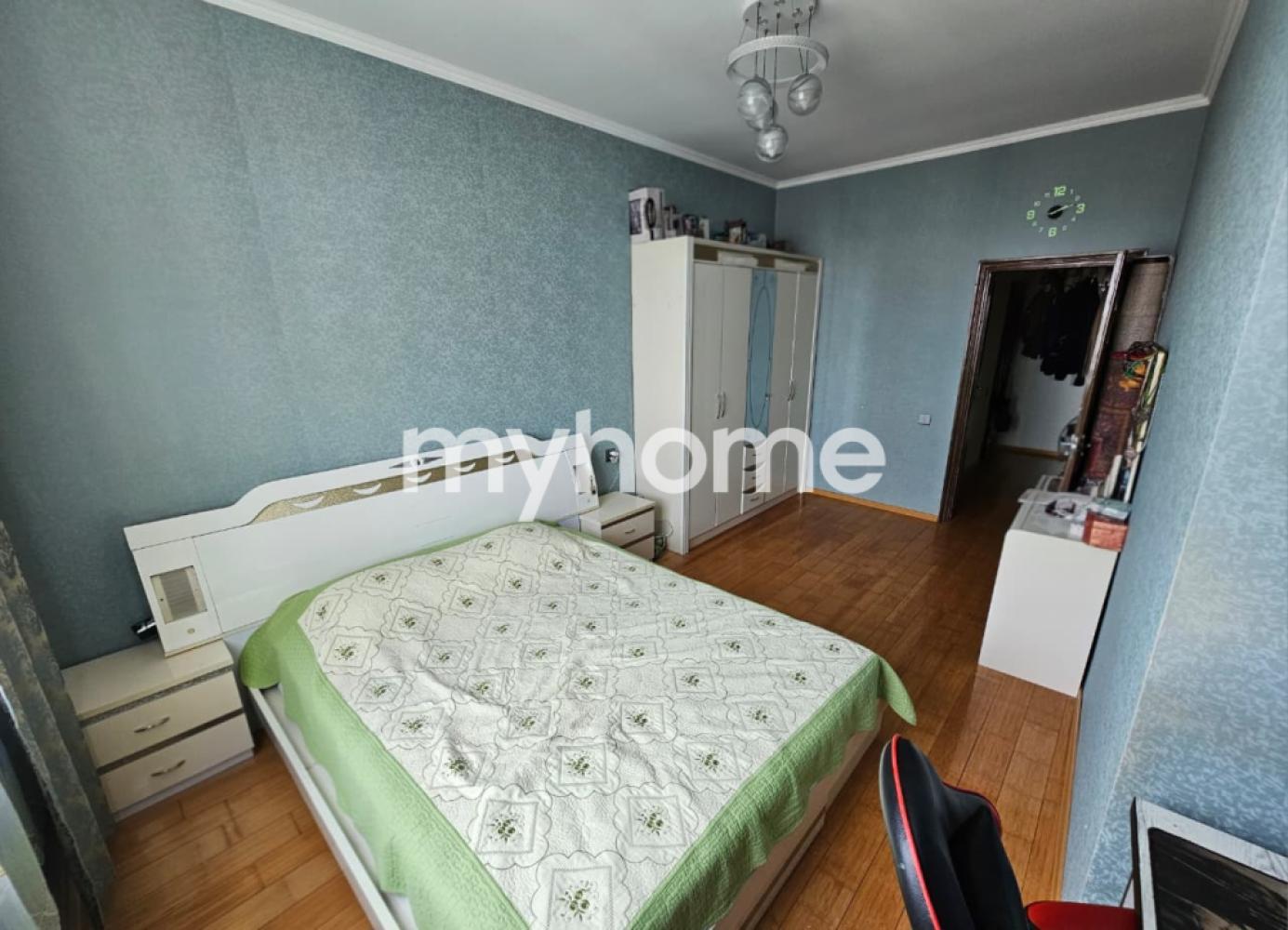 Bakıxanov qəsəbəsində 84m² mənzil satılır