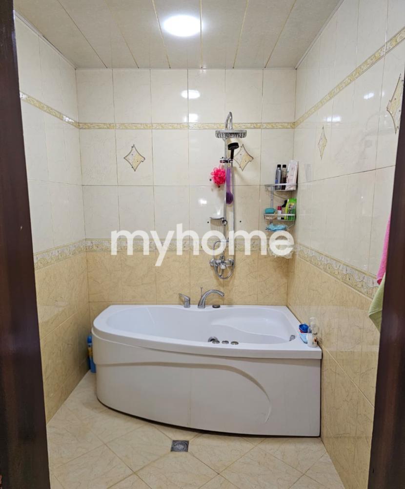  Bakıxanov qəsəbəsində 84m² mənzil satılır