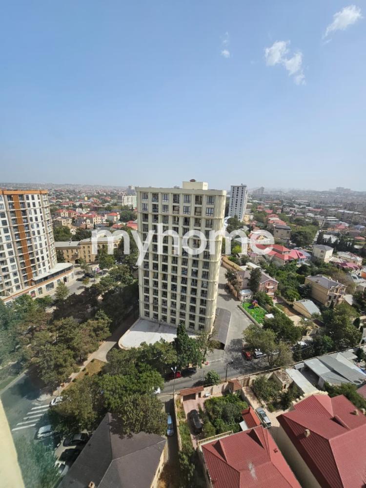  Bakıxanov qəsəbəsində 84m² mənzil satılır