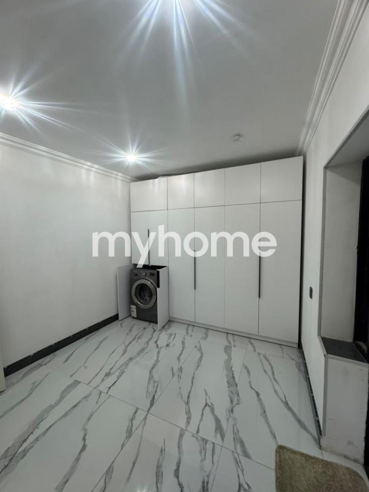  Əmircan qəsəbəsində 84m² həyət evi satılır