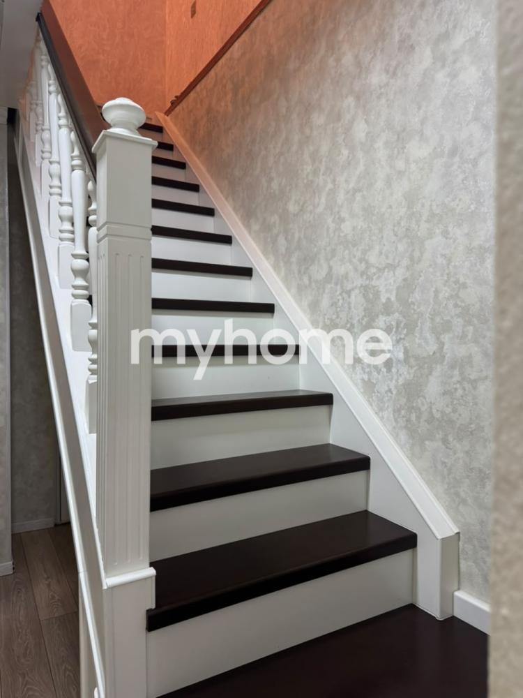  Əmircan qəsəbəsində 84m² həyət evi satılır