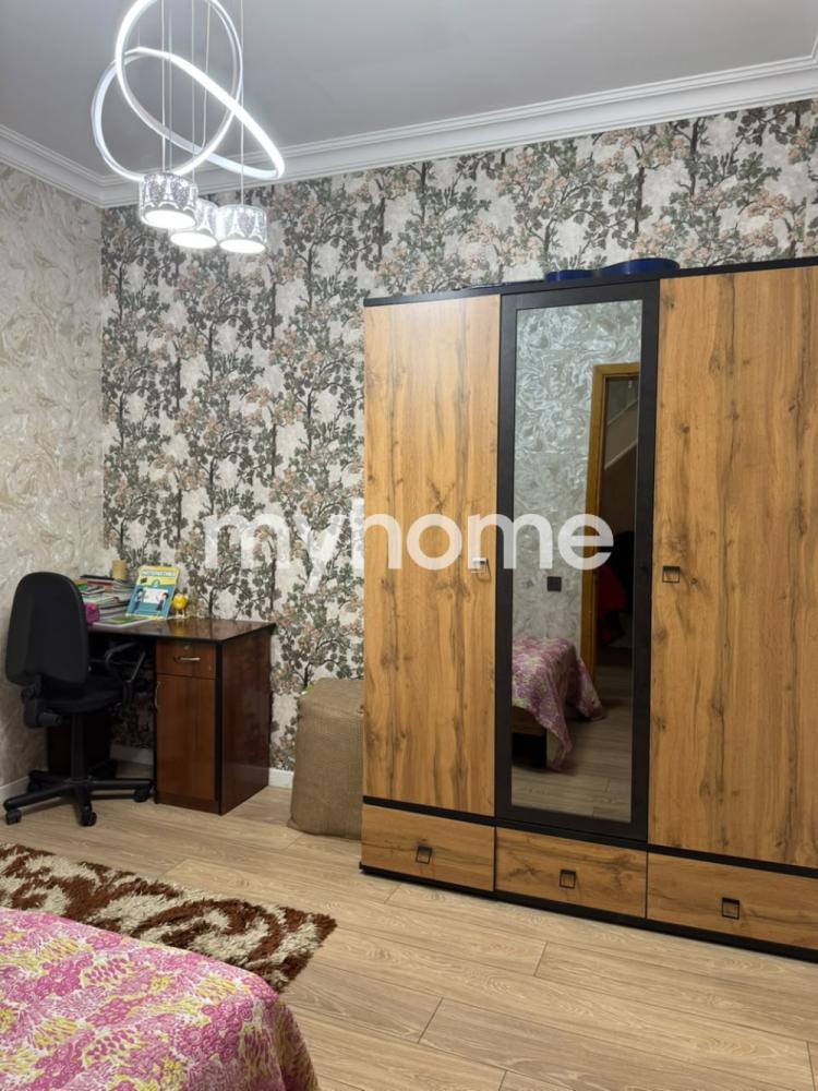  Əmircan qəsəbəsində 84m² həyət evi satılır