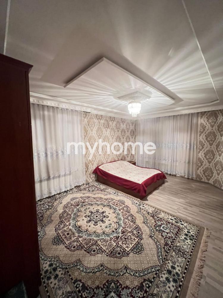 Qaraçuxur qəsəbəsində 260m² həyət evi satılır Qaraçuxur qəsəbəsində 260m² həyət evi satılır