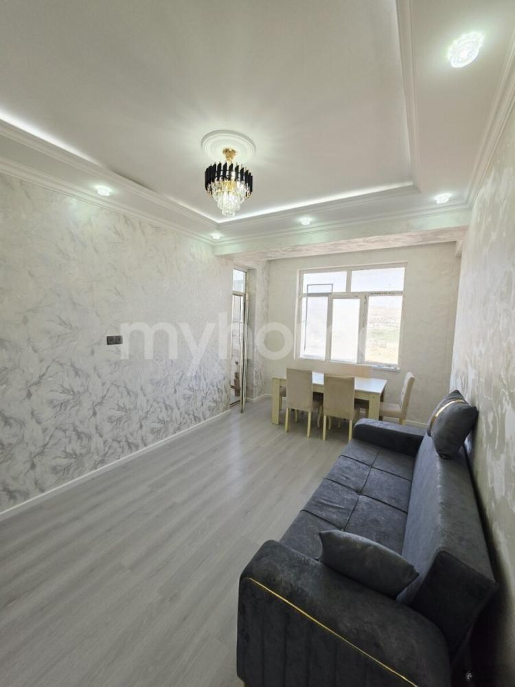  Qaradağ qəsəbəsində 60m² mənzil satılır