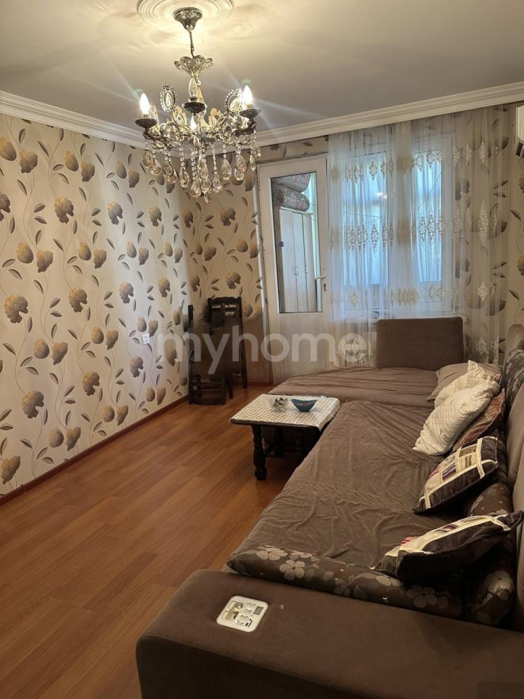  Bakı şəhərində 6m² mənzil kirayə verilir