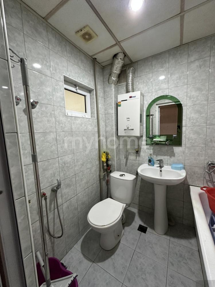  Bakı şəhərində 6m² mənzil kirayə verilir