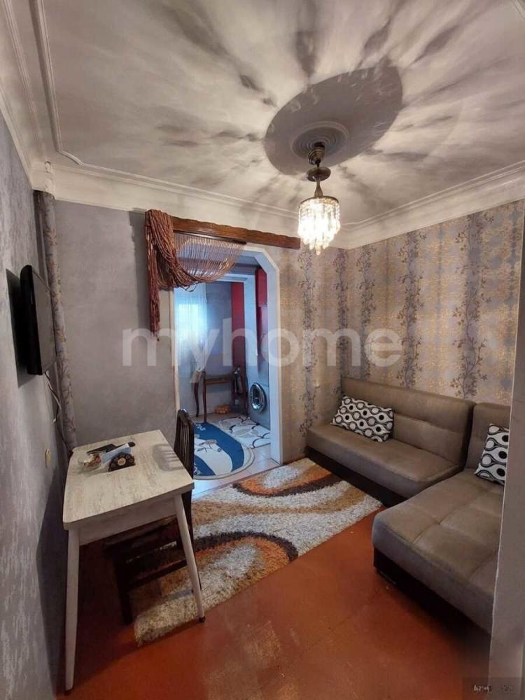  Bakı şəhərində 65m² mənzil satılır
