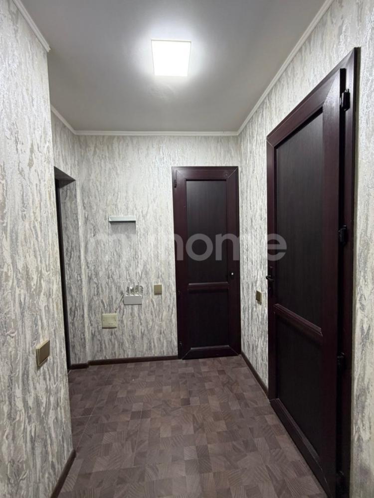  8-ci mikrorayon qəsəbəsində 90m² mənzil kirayə verilir