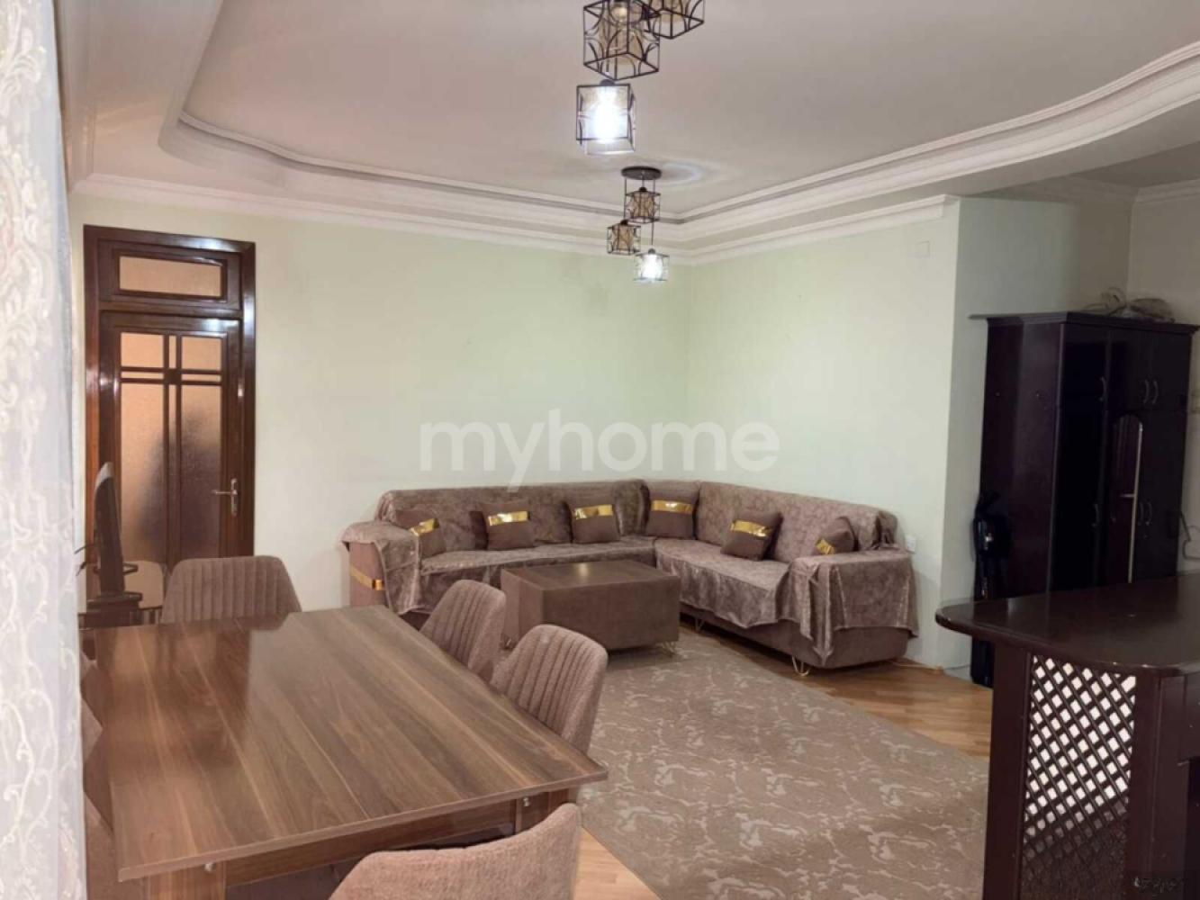  Bakı şəhərində 95m² mənzil kirayə verilir