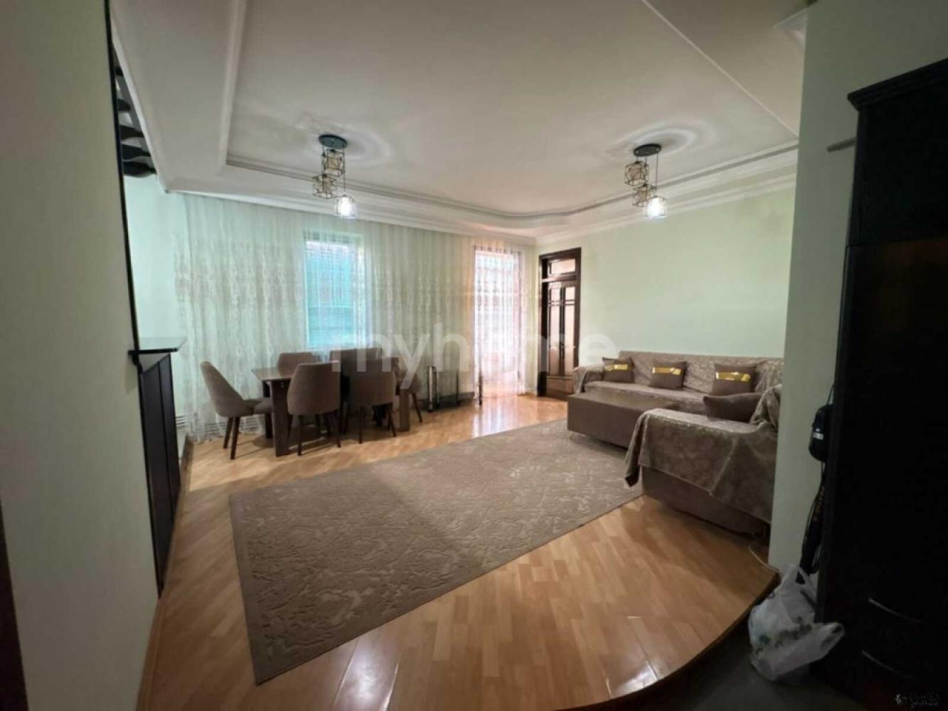 Bakı şəhərində 95m² mənzil kirayə verilir