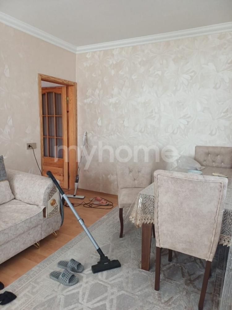  Sumqayıt şəhərində 35m² mənzil kirayə verilir