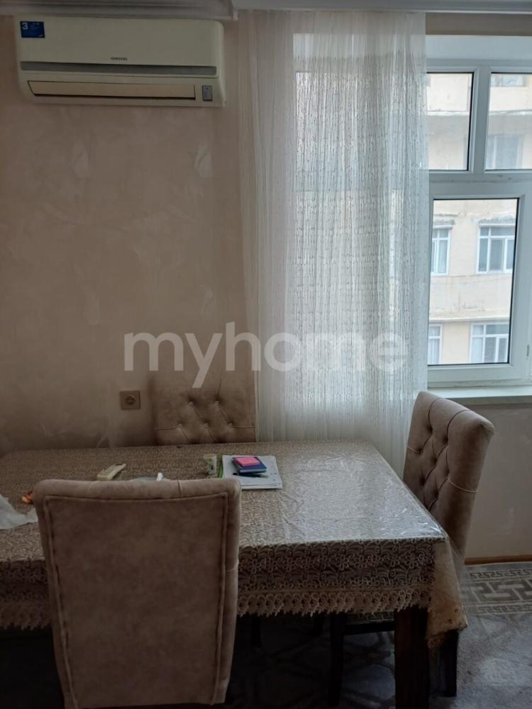  Sumqayıt şəhərində 35m² mənzil kirayə verilir