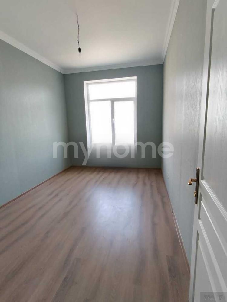  Sumqayıt şəhərində 105m² mənzil satılır
