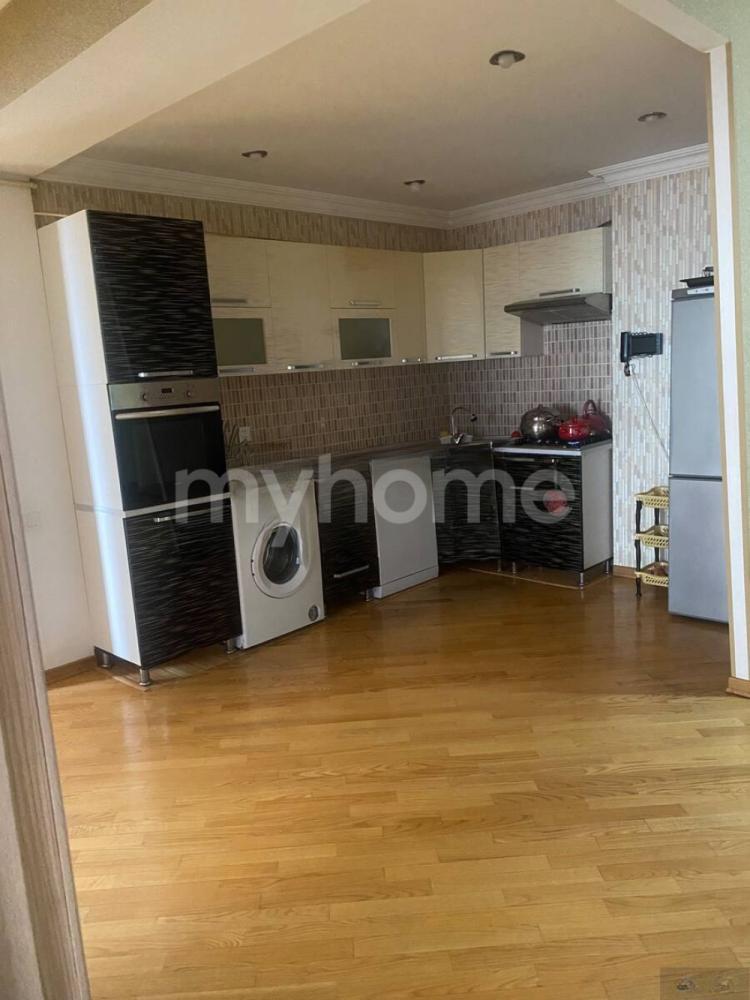  Sumqayıt şəhərində 90m² mənzil satılır
