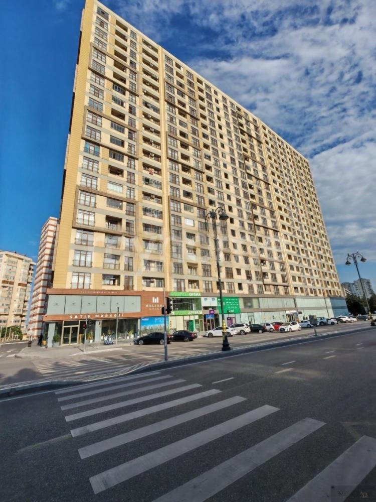  Bakı şəhərində 75m² mənzil satılır