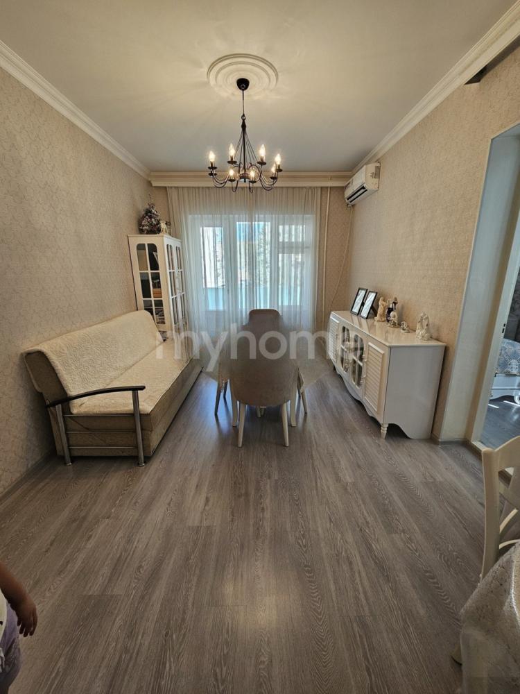  Bakı şəhərində 70m² mənzil satılır