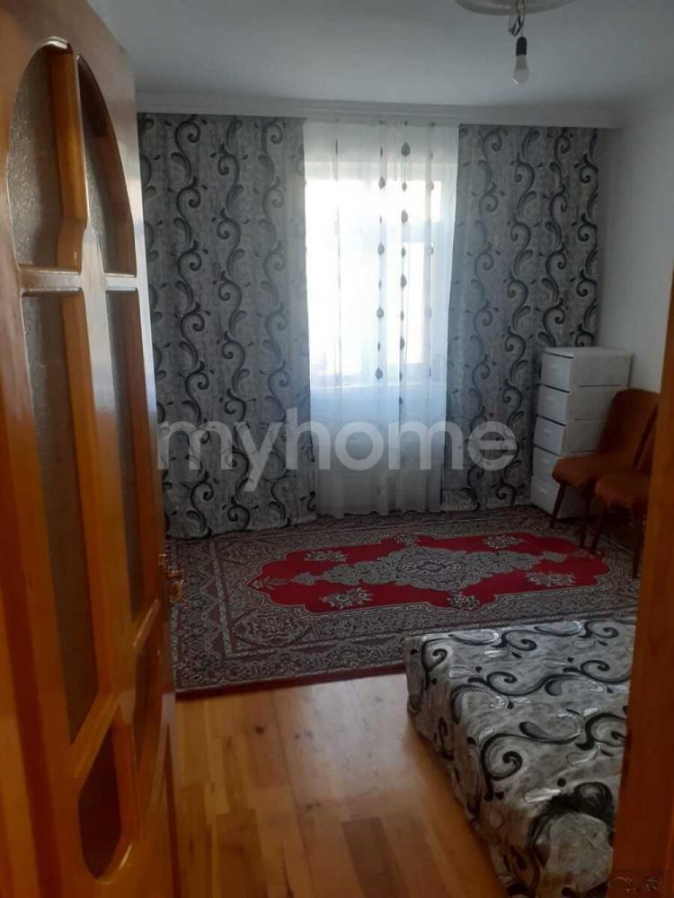  Sumqayıt şəhərində 65m² mənzil satılır