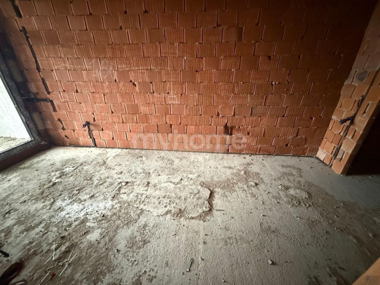  Bakı şəhərində 90m² mənzil satılır