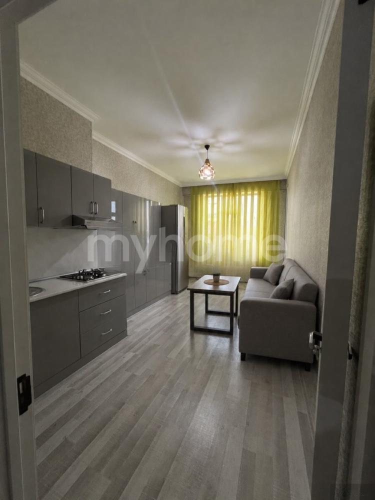  Bakı şəhərində 85m² mənzil kirayə verilir