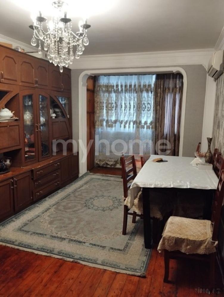  Sumqayıt şəhərində 46m² mənzil satılır