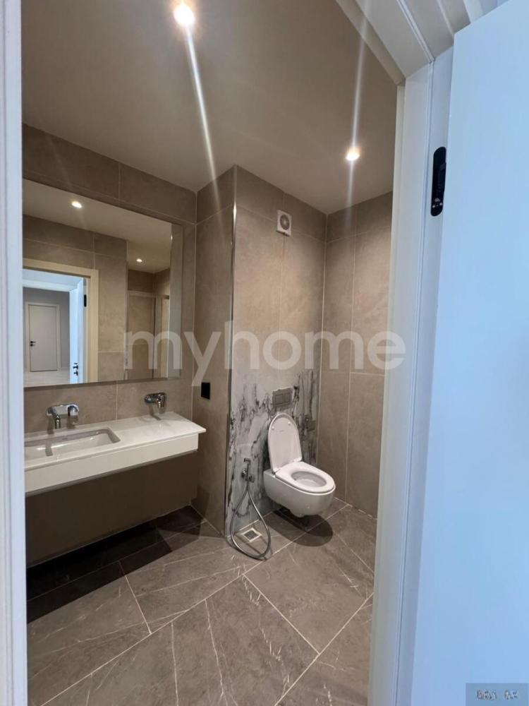  Bakı şəhərində 139m² mənzil kirayə verilir