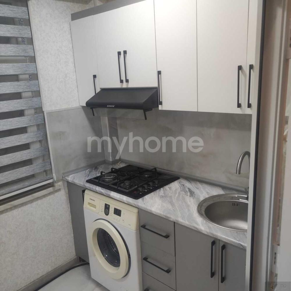  Bakı şəhərində 50m² mənzil kirayə verilir