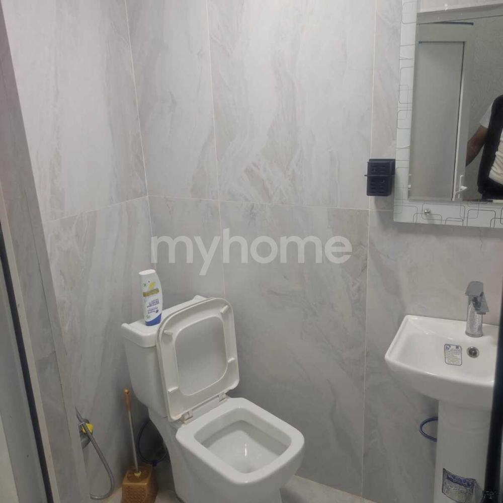  Bakı şəhərində 50m² mənzil kirayə verilir