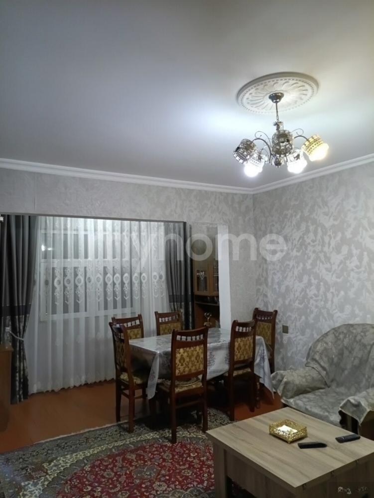  Sumqayıt şəhərində 56m² mənzil satılır