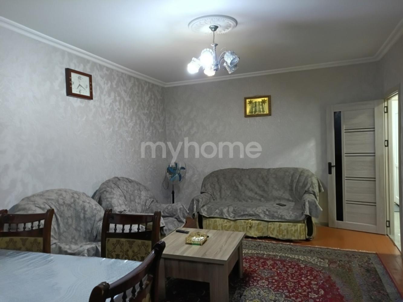  Sumqayıt şəhərində 56m² mənzil satılır