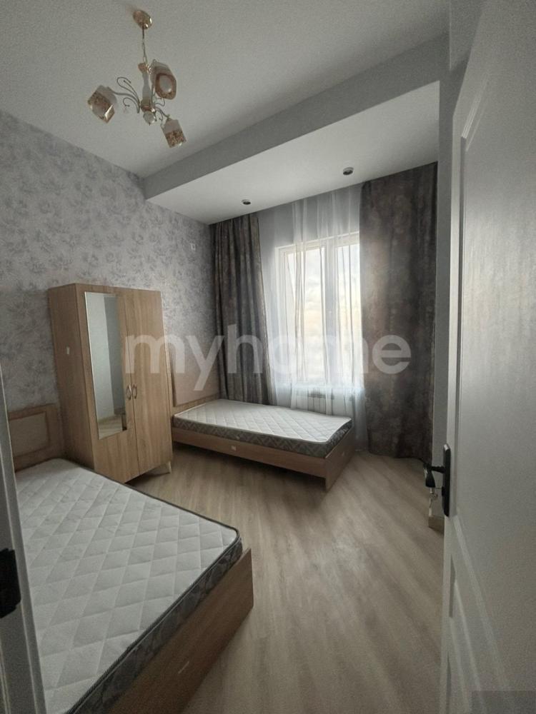  Masazır qəsəbəsində 72m² mənzil kirayə verilir