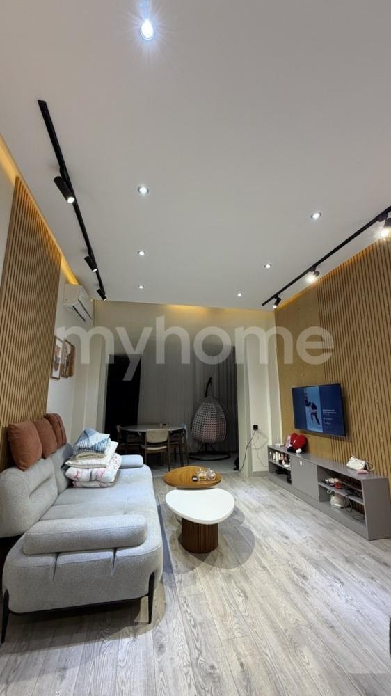  Biləcəri qəsəbəsində 80m² mənzil satılır