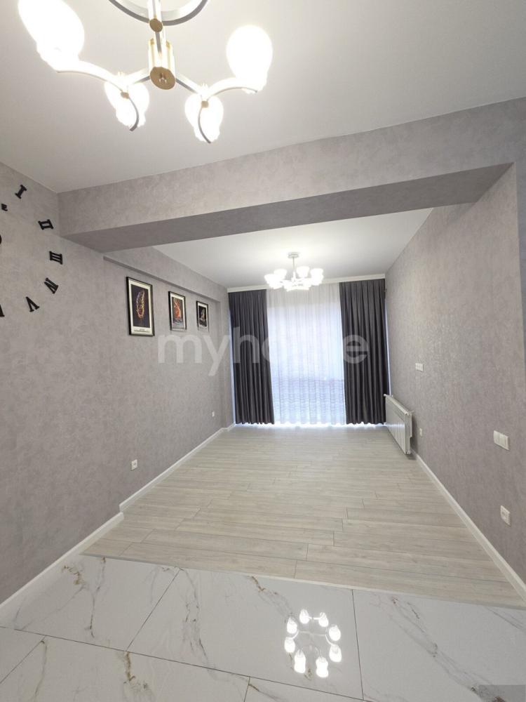  Zığ qəsəbəsində 53m² mənzil satılır
