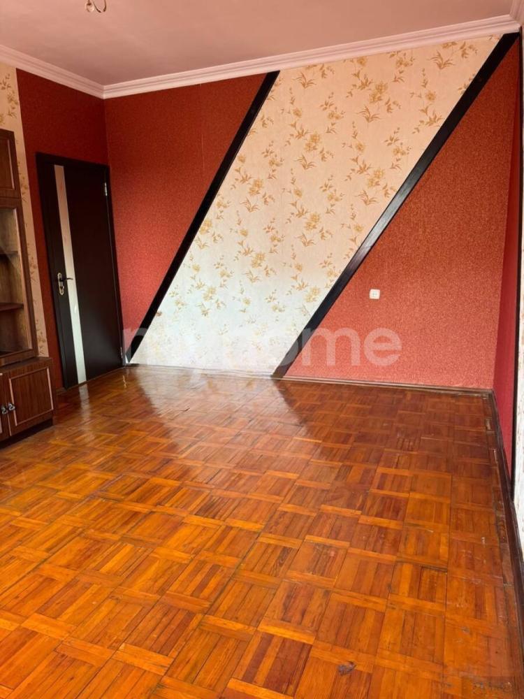 Sumqayıt şəhərində 74m² mənzil satılır